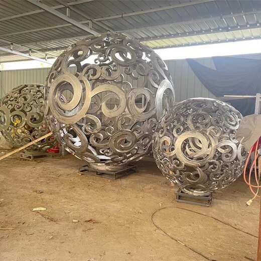 天津新款鏤空球雕塑,金屬球雕塑